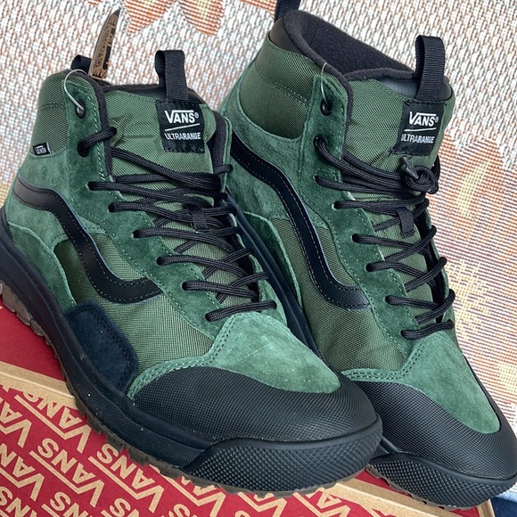 Vans WMNS Ultrarange Exo
Mountain View
VN0A5KS5BD6
Sneakers Boots - Picture 9 of 16